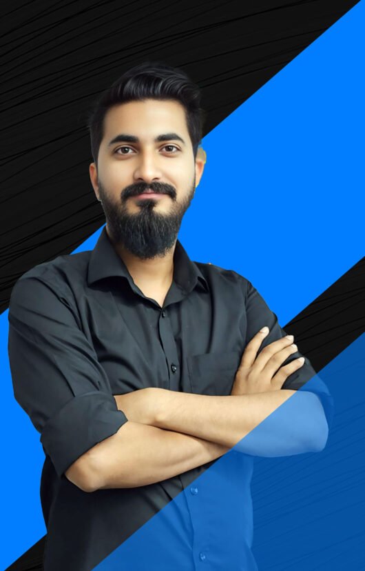 Senior Graphic & UI/UX Designer